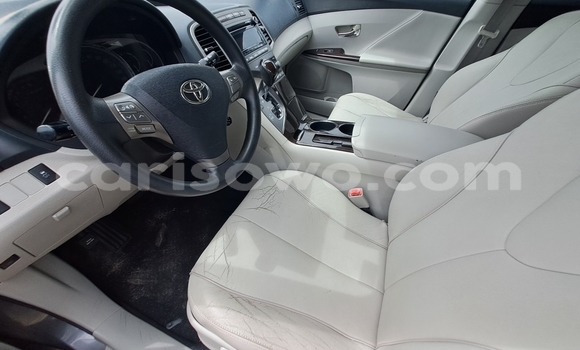 Ra Àlòkù Toyota Venza Silver Ọkọ̀ in Cotonou ni Benin Ra Àlòkù Toyota Venza Silver Ọkọ̀ in Cotonou ni Benin