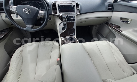 Ra Àlòkù Toyota Venza Silver Ọkọ̀ in Cotonou ni Benin Ra Àlòkù Toyota Venza Silver Ọkọ̀ in Cotonou ni Benin