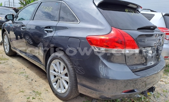 Ra Àlòkù Toyota Venza Silver Ọkọ̀ in Cotonou ni Benin Ra Àlòkù Toyota Venza Silver Ọkọ̀ in Cotonou ni Benin