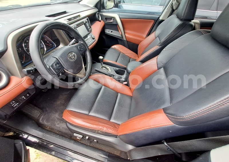 Big with watermark toyota rav4 benin cotonou 25532