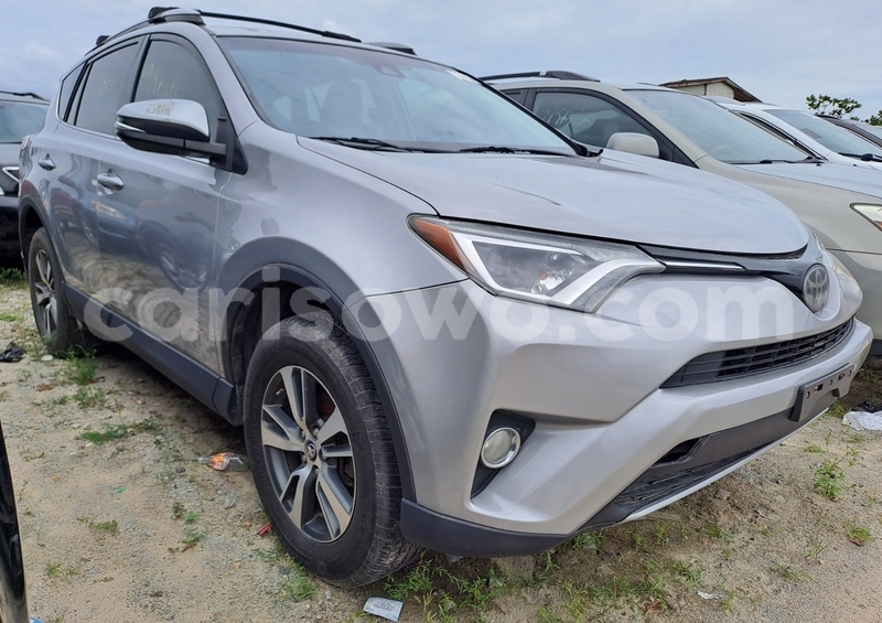 Big with watermark toyota rav4 benin cotonou 25533