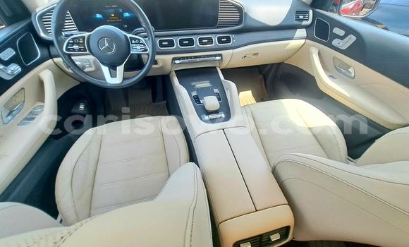 Ra Àlòkù Mercedes-Benz GLE Red Ọkọ̀ in Cotonou ni Benin Ra Àlòkù Mercedes-Benz GLE Red Ọkọ̀ in Cotonou ni Benin