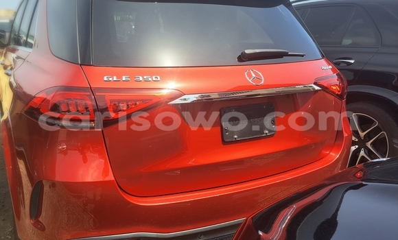 Ra Àlòkù Mercedes-Benz GLE Red Ọkọ̀ in Cotonou ni Benin Ra Àlòkù Mercedes-Benz GLE Red Ọkọ̀ in Cotonou ni Benin