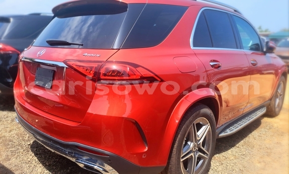 Ra Àlòkù Mercedes-Benz GLE Red Ọkọ̀ in Cotonou ni Benin Ra Àlòkù Mercedes-Benz GLE Red Ọkọ̀ in Cotonou ni Benin