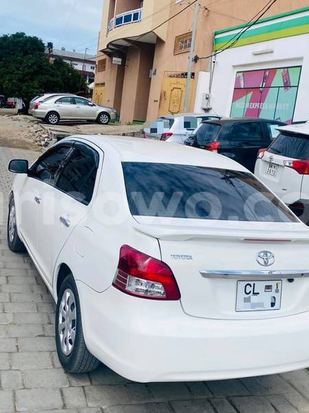 Big with watermark toyota yaris benin cotonou 25538