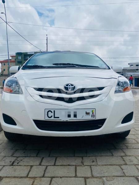 Big with watermark toyota yaris benin cotonou 25538
