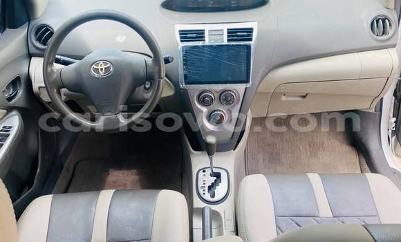 Acheter Occasion Voiture Toyota Yaris Blanc à Cotonou, Benin Acheter Occasion Voiture Toyota Yaris Blanc à Cotonou, Benin