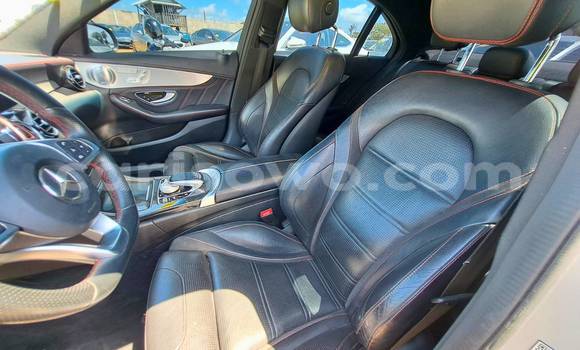 Ra Àlòkù Mercedes-Benz C-klasse AMG Silver Ọkọ̀ in Cotonou ni Benin Ra Àlòkù Mercedes-Benz C-klasse AMG Silver Ọkọ̀ in Cotonou ni Benin