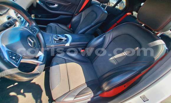 Ra Àlòkù Mercedes-Benz C-klasse AMG funfun Ọkọ̀ in Cotonou ni Benin Ra Àlòkù Mercedes-Benz C-klasse AMG funfun Ọkọ̀ in Cotonou ni Benin
