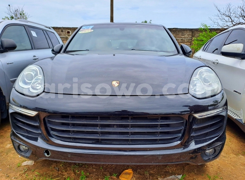 Big with watermark porsche cayenne benin cotonou 25552
