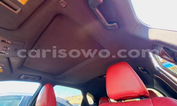 Ra Àlòkù Lexus RX 350 Silver Ọkọ̀ in Cotonou ni Benin Ra Àlòkù Lexus RX 350 Silver Ọkọ̀ in Cotonou ni Benin
