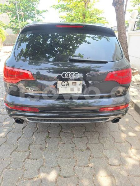 Big with watermark audi q7 benin cotonou 25560