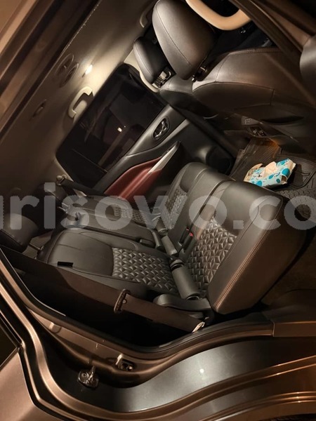 Big with watermark nissan terrano benin cotonou 25564