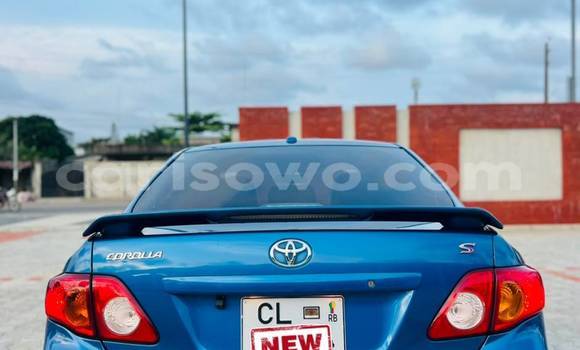 Acheter Occasion Voiture Toyota Corolla Spacio Bleu à Cotonou, Benin