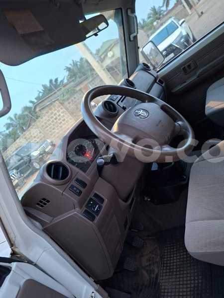 Big with watermark toyota land cruiser benin cotonou 25595
