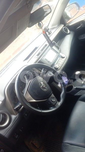 Big with watermark toyota rav4 benin cotonou 25596