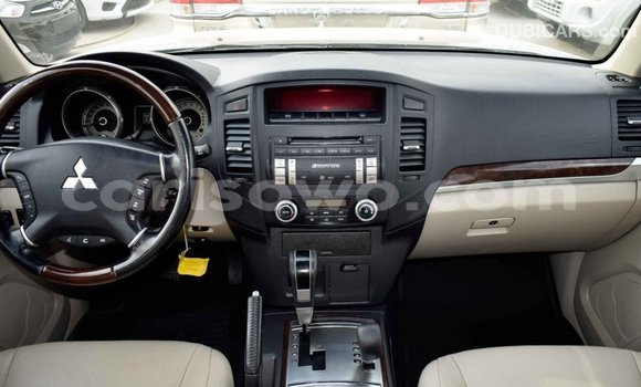 Ra Imported Mitsubishi Pajero Black Ọkọ̀ in Import - Dubai ni Benin Ra Imported Mitsubishi Pajero Black Ọkọ̀ in Import - Dubai ni Benin