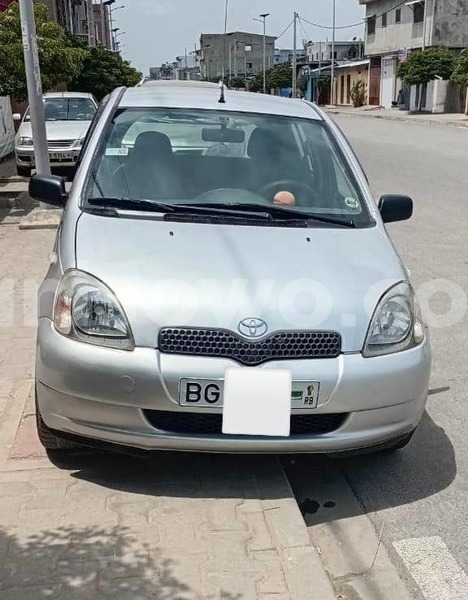 Big with watermark toyota yaris benin cotonou 25598