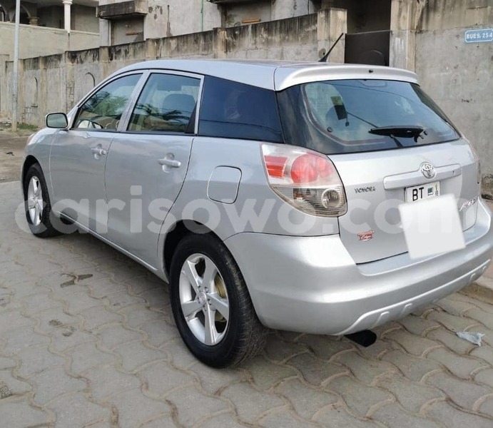 Big with watermark toyota matrix benin cotonou 25600
