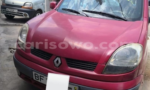 Acheter Occasion Voiture Renault Kangoo Rouge à Cotonou, Benin
