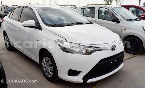 Ra Imported Toyota Yaris funfun Ọkọ̀ in Import - Dubai ni Benin Ra Imported Toyota Yaris funfun Ọkọ̀ in Import - Dubai ni Benin