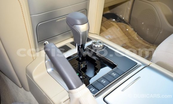 Ra Imported Toyota Land Cruiser Black Ọkọ̀ in Import - Dubai ni Benin Ra Imported Toyota Land Cruiser Black Ọkọ̀ in Import - Dubai ni Benin