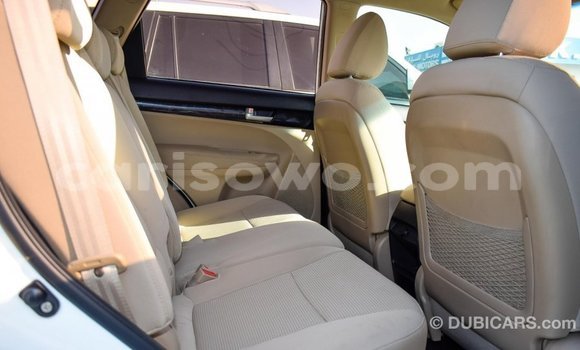 Ra Imported Kia Sorento funfun Ọkọ̀ in Import - Dubai ni Benin Ra Imported Kia Sorento funfun Ọkọ̀ in Import - Dubai ni Benin