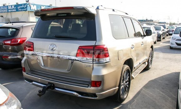 Ra Imported Toyota Land Cruiser Miiran Ọkọ̀ in Import - Dubai ni Benin Ra Imported Toyota Land Cruiser Miiran Ọkọ̀ in Import - Dubai ni Benin