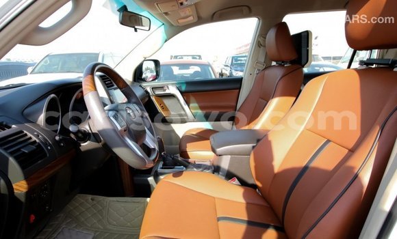 Ra Imported Toyota Prado funfun Ọkọ̀ in Import - Dubai ni Benin Ra Imported Toyota Prado funfun Ọkọ̀ in Import - Dubai ni Benin