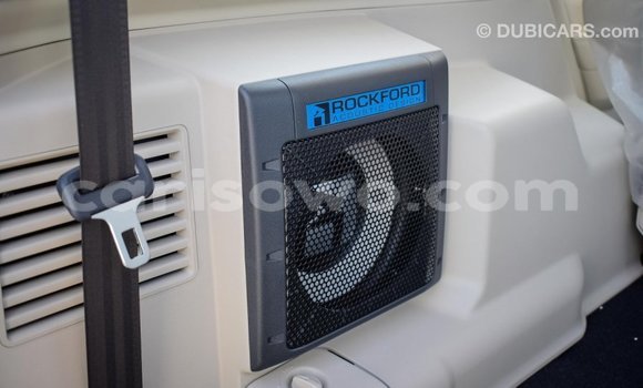 Acheter Import Voiture Mitsubishi Pajero Blanc à Import - Dubai, Benin Acheter Import Voiture Mitsubishi Pajero Blanc à Import - Dubai, Benin