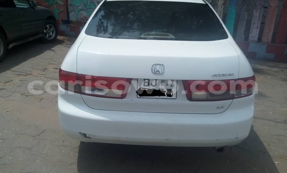 Acheter Occasion Voiture Honda Accord Blanc à Cotonou, Benin Acheter Occasion Voiture Honda Accord Blanc à Cotonou, Benin