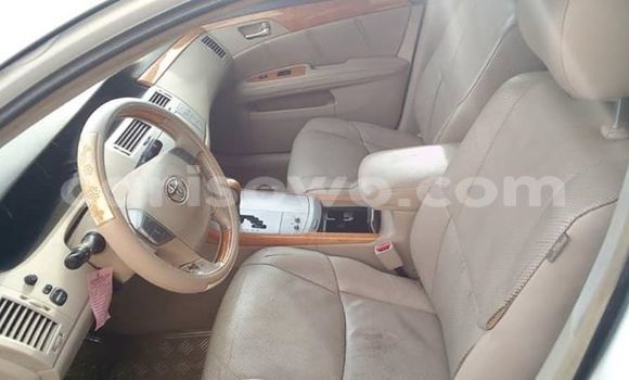Acheter Occasion Voiture Toyota Avalon Blanc à Abomey Calavi, Benin Acheter Occasion Voiture Toyota Avalon Blanc à Abomey Calavi, Benin