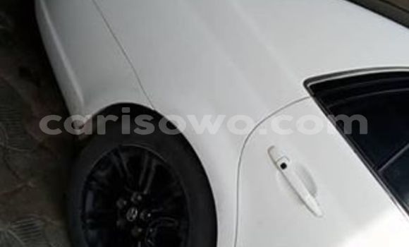 Acheter Occasion Voiture Toyota Avalon Blanc à Abomey Calavi, Benin Acheter Occasion Voiture Toyota Avalon Blanc à Abomey Calavi, Benin