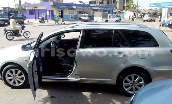 Acheter Occasion Voiture Toyota Avensis Gris à Abomey Calavi, Benin Acheter Occasion Voiture Toyota Avensis Gris à Abomey Calavi, Benin