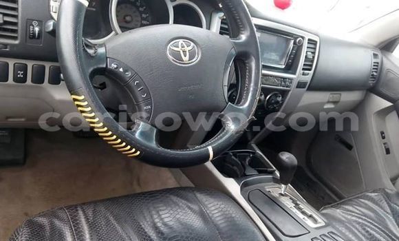 Acheter Occasion Voiture Toyota 4Runner Gris à Abomey Calavi, Benin Acheter Occasion Voiture Toyota 4Runner Gris à Abomey Calavi, Benin
