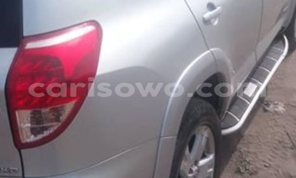 Acheter Occasion Voiture Toyota RAV4 Gris à Abomey Calavi, Benin Acheter Occasion Voiture Toyota RAV4 Gris à Abomey Calavi, Benin