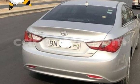 Acheter Occasion Voiture Hyundai Sonata Gris à Abomey Calavi, Benin Acheter Occasion Voiture Hyundai Sonata Gris à Abomey Calavi, Benin
