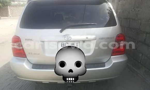 Buy Used Toyota Highlander Silver Car in Cotonou in Benign Buy Used Toyota Highlander Silver Car in Cotonou in Benign