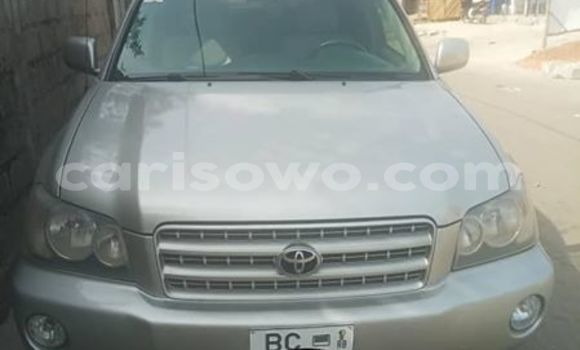 Buy Used Toyota Highlander Silver Car in Cotonou in Benign Buy Used Toyota Highlander Silver Car in Cotonou in Benign