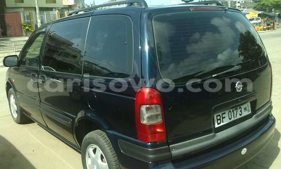 Acheter Occasion Voiture Opel Vectra Bleu à Cotonou, Benin Acheter Occasion Voiture Opel Vectra Bleu à Cotonou, Benin