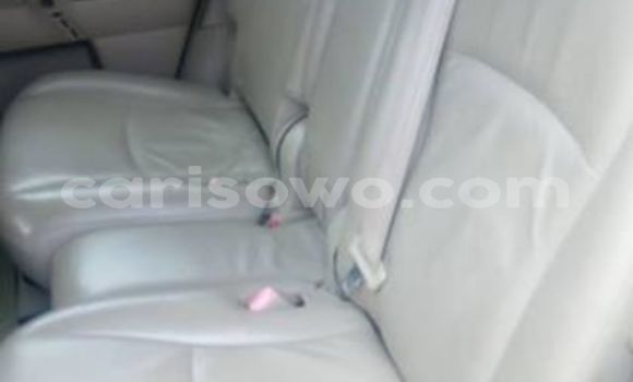 Buy Used Toyota Highlander Beige Car in Cotonou in Benign Buy Used Toyota Highlander Beige Car in Cotonou in Benign