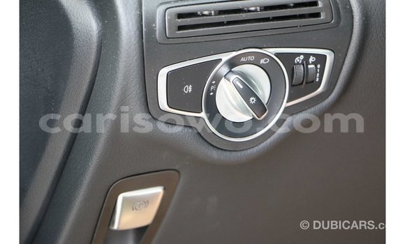 Sayi Imported Mercedes-Benz 250 Black Mota in Import - Dubai a Benin Sayi Imported Mercedes-Benz 250 Black Mota in Import - Dubai a Benin