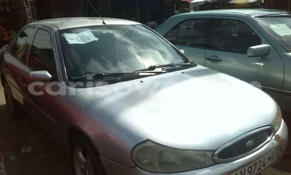Ra Àlòkù Ford Club Wagon Silver Ọkọ̀ in Cotonou ni Benin Ra Àlòkù Ford Club Wagon Silver Ọkọ̀ in Cotonou ni Benin