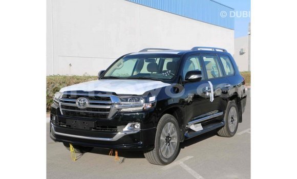 Sayi Imported Toyota Land Cruiser Black Mota in Import - Dubai a Benin Sayi Imported Toyota Land Cruiser Black Mota in Import - Dubai a Benin