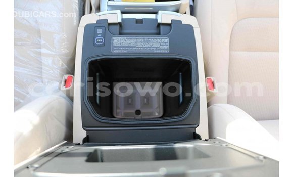 Sayi Imported Toyota Land Cruiser Black Mota in Import - Dubai a Benin Sayi Imported Toyota Land Cruiser Black Mota in Import - Dubai a Benin