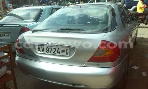 Ra Àlòkù Ford Club Wagon Silver Ọkọ̀ in Cotonou ni Benin Ra Àlòkù Ford Club Wagon Silver Ọkọ̀ in Cotonou ni Benin