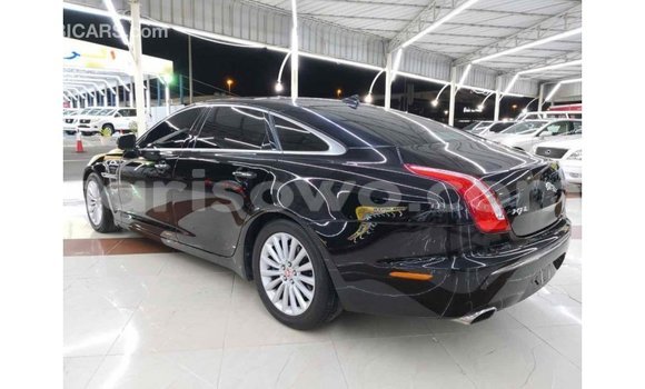 Sayi Imported Jaguar XJ Black Mota in Import - Dubai a Benin