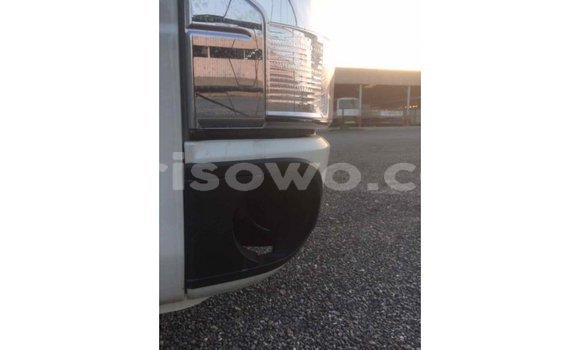 Sayi Imported Toyota Coaster White Babbar mota in Import - Dubai a Benin Sayi Imported Toyota Coaster White Babbar mota in Import - Dubai a Benin