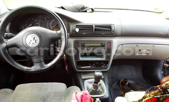 Acheter Occasion Voiture Volkswagen Passat Bleu à Cotonou, Benin Acheter Occasion Voiture Volkswagen Passat Bleu à Cotonou, Benin