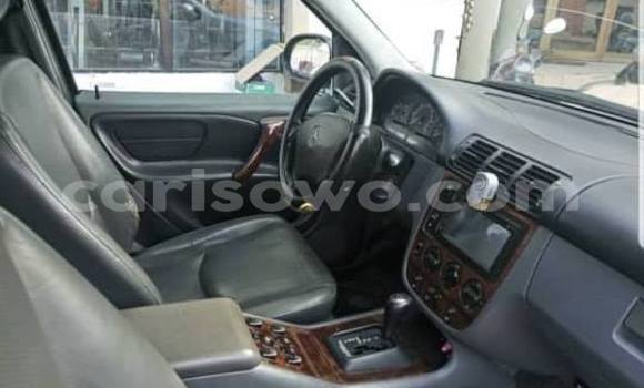 Acheter Occasion Voiture Mercedes-Benz ML–Class Gris à Cotonou, Benin Acheter Occasion Voiture Mercedes-Benz ML–Class Gris à Cotonou, Benin